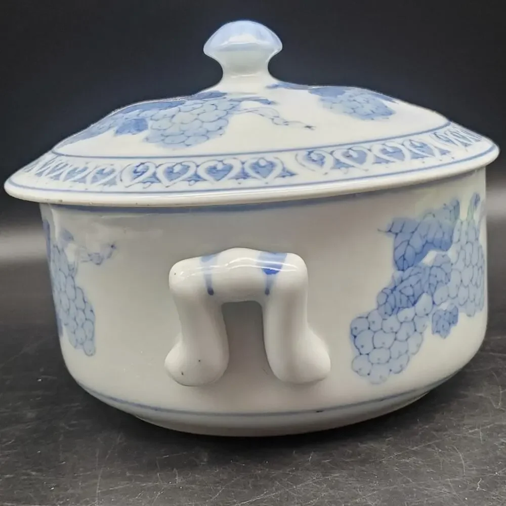 Vintage Blue White Porcelain Covered Vegetable Bowl Grapes China Tureen